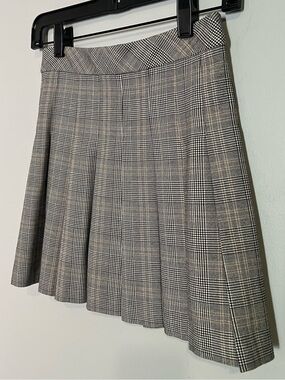 Aritzia Sunday Best Plaid Mini Skirt Size 2